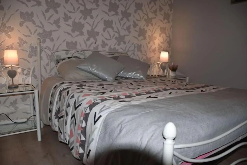 펜션 Maison En Bord De Rance Pleudihen-sur-Rance